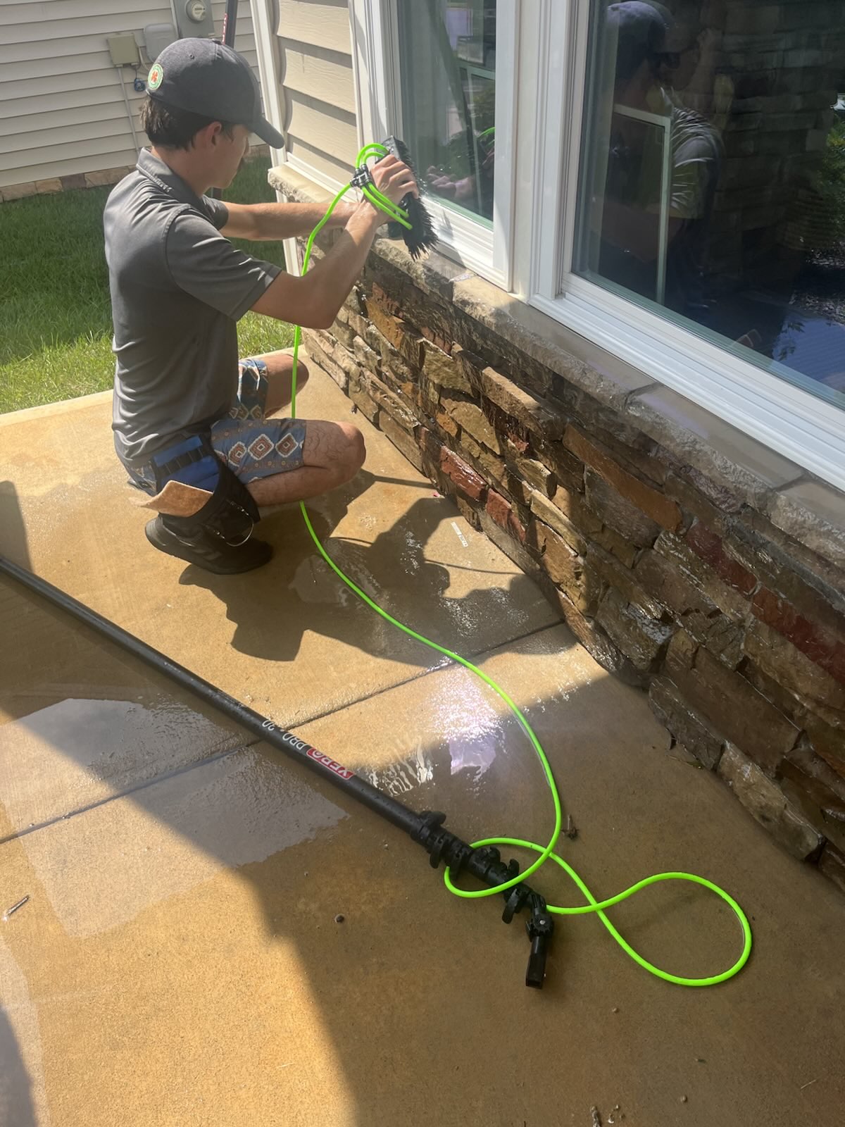 Professional Window Cleaning Equipment